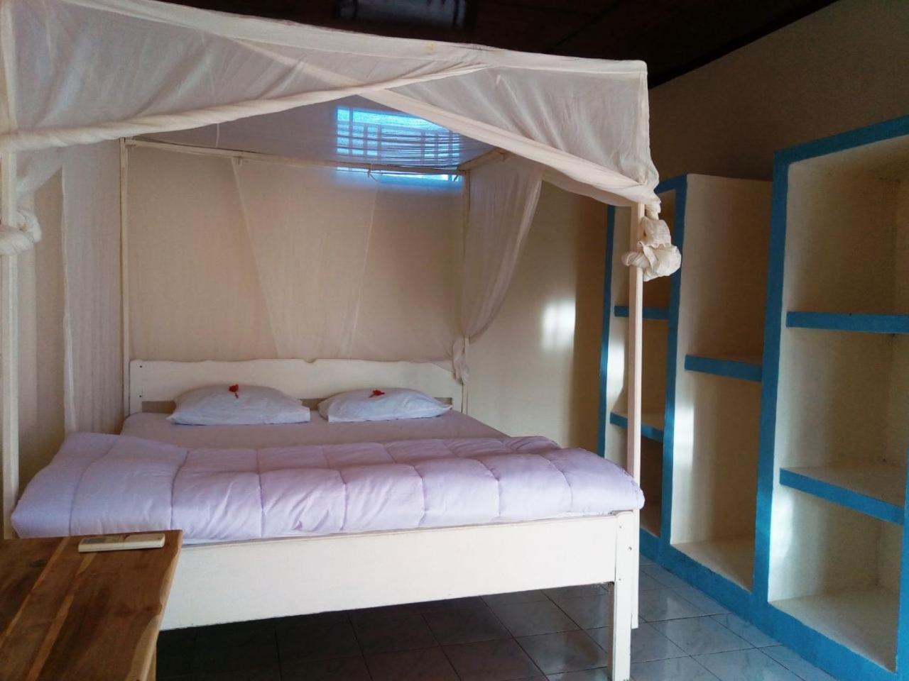 Lakey Beach Inn Hotel Huu 외부 사진